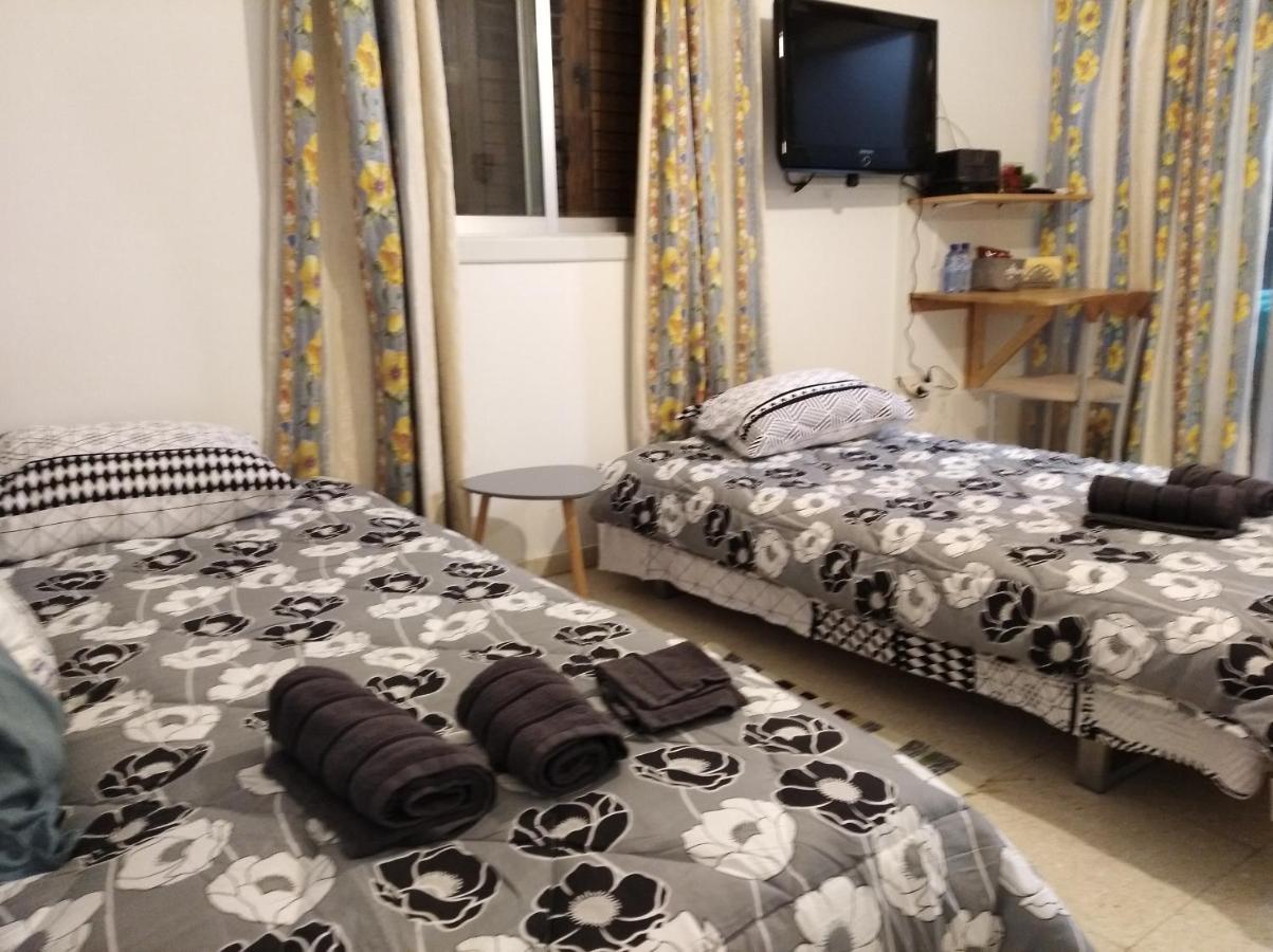Larnaca, Pervolia 1 Bedroom Seaside Apartment Eksteriør bilde