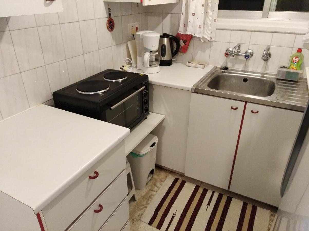 Larnaca, Pervolia 1 Bedroom Seaside Apartment Eksteriør bilde